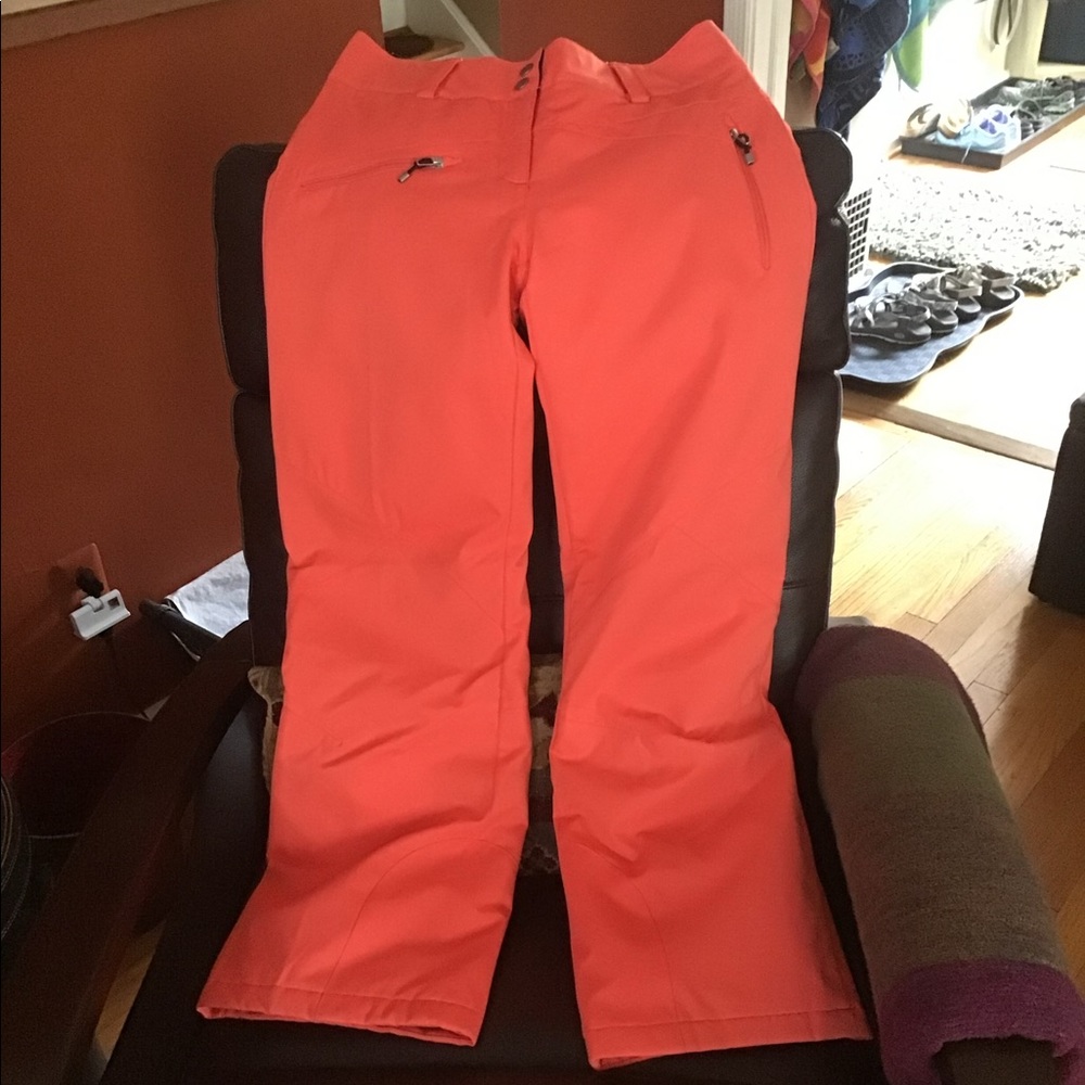 Women’s Obermeyer Snow pants (Ladies 6)